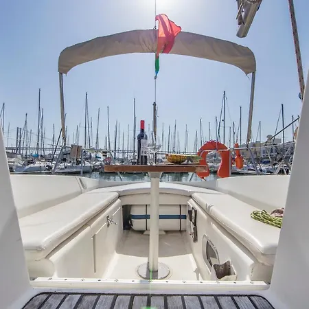 Πλωτό κατάλυμα Sailboat Lovely Experience Lisboa